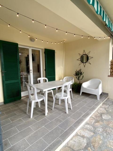 Beach Apartments Isola D'Elba Portoferraio Exterior photo